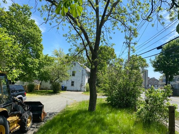 90 Water St, Danvers MA 01923