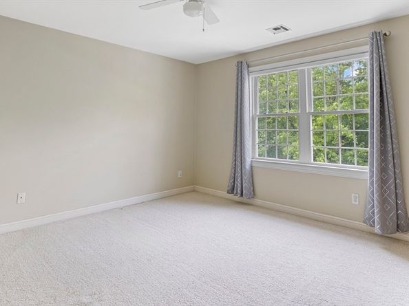 10 Oak Street, Hopkinton MA 01748