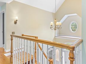 10 Oak Street, Hopkinton MA 01748