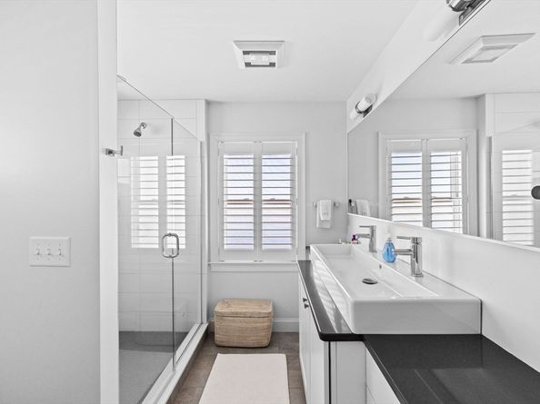 55 Seaside Rd, Scituate MA 02066