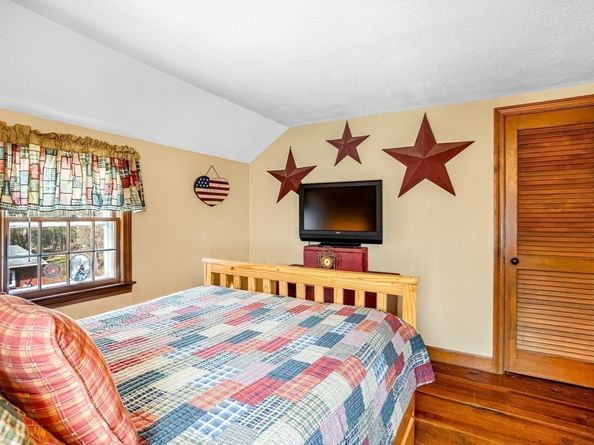 68 Corey Hill Rd, Ashburnham MA 01430