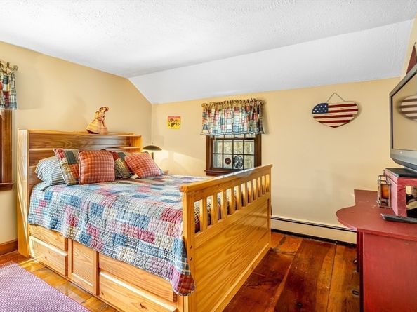 68 Corey Hill Rd, Ashburnham MA 01430