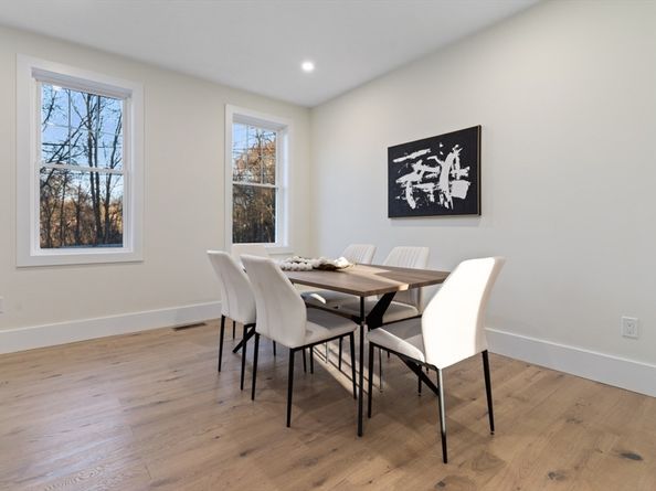 8 Hudson Ave, Grafton MA 01519