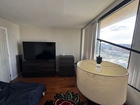 70 Southbridge St 915, Worcester MA 01608