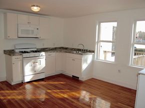 1 Tarkiln Rd, Kingston MA 02364