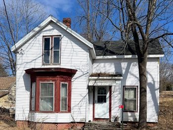 10 Green St