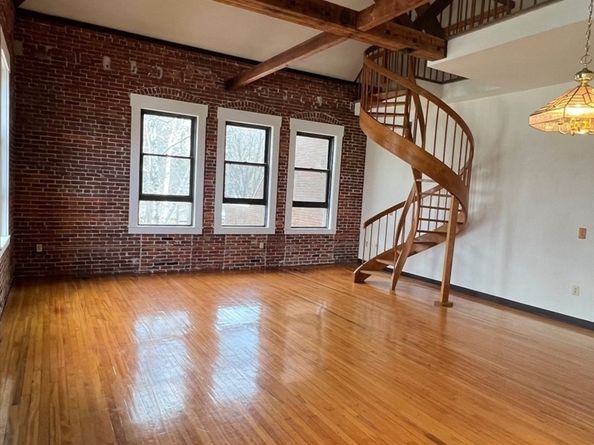 593 Main St SL4, Leominster MA 01453