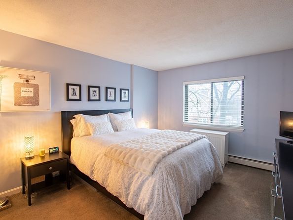 164 Galen St 33, Watertown MA 02472