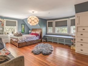 6 Chanticleer Dr, Beverly MA 01915
