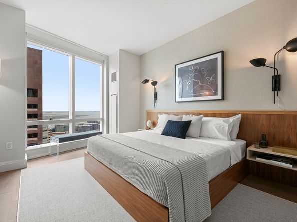 240 Devonshire Street 5612, Boston MA 02110