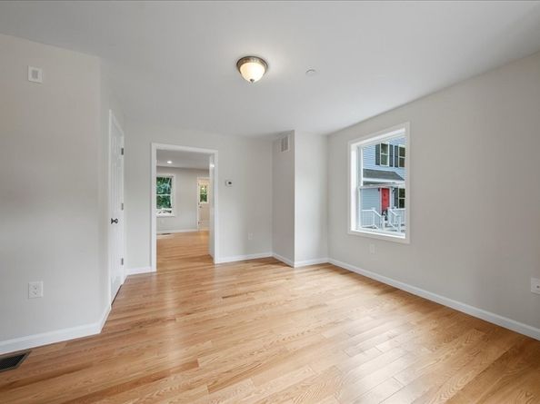 64 North Main Street 64, Westford MA 01886