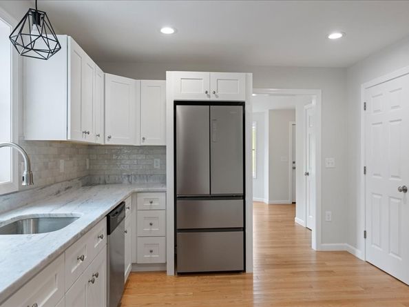 64 North Main Street 64, Westford MA 01886