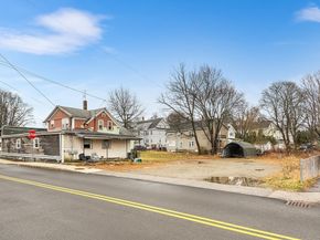 1 Elm St, Marlborough MA 01752