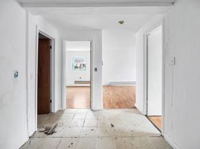 1 Elm St, Marlborough MA 01752