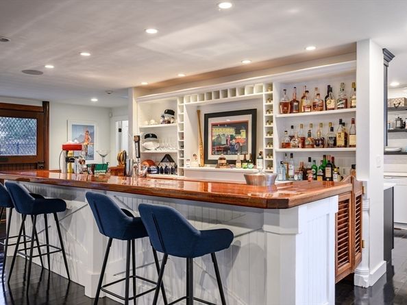 93 Main Street, Hingham MA 02043