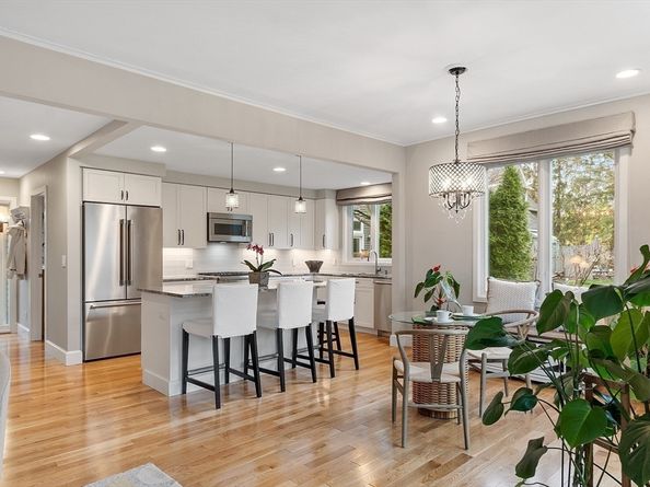 4 Greenfield Ln 4, Concord MA 01742