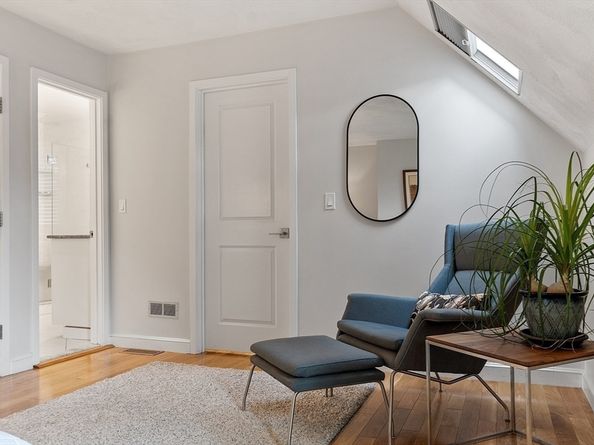 4 Greenfield Ln 4, Concord MA 01742