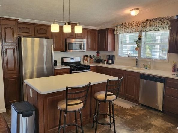 26 Redwood Dr, Halifax MA 02338