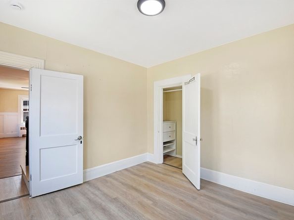 22 Fruit Street, Leominster MA 01453