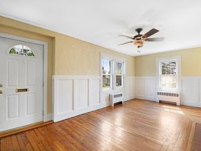 22 Fruit Street, Leominster MA 01453