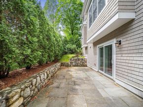 7 Bemis Rd, Wellesley MA 02481