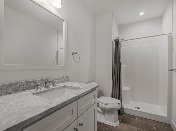 7 Bemis Rd, Wellesley MA 02481