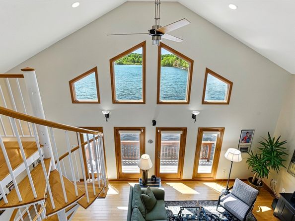 28-28A Downey Street, Hopkinton MA 01748