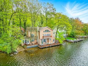 28-28A Downey Street, Hopkinton MA 01748