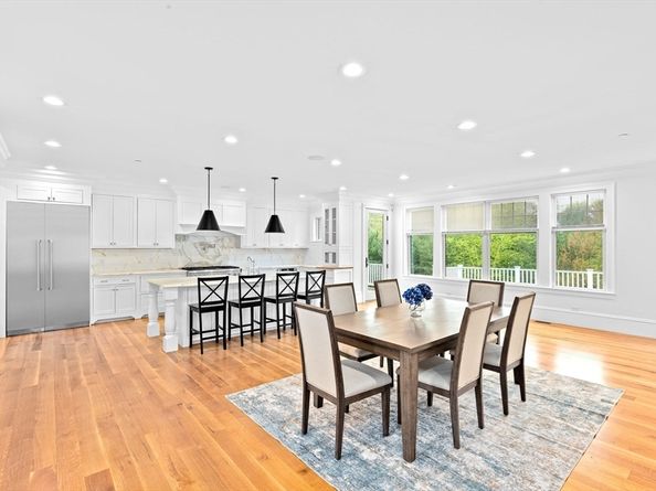 45 Ocean Ledge Dr, Cohasset MA 02025