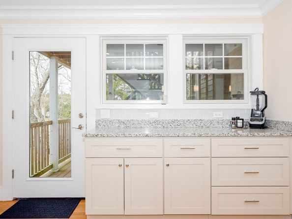 324 Front Street 2, Marion MA 02738