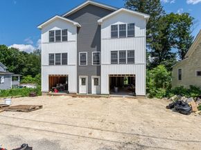 17 Crosby St A, Webster MA 01570