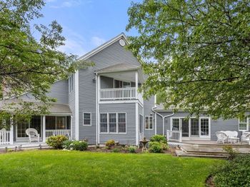 11 Forest Lane