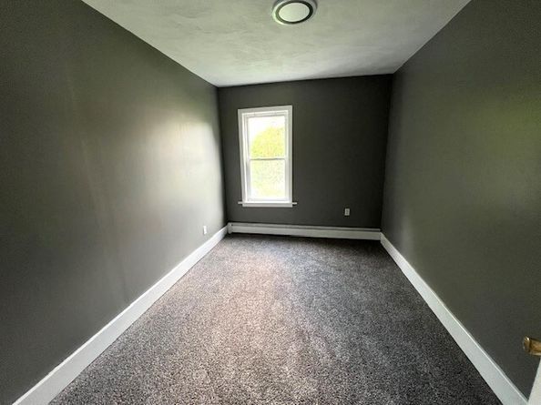 14 Felton St, Fitchburg MA 01420