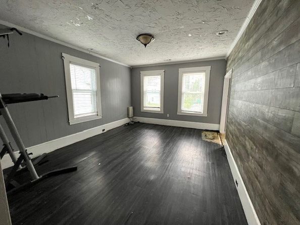 14 Felton St, Fitchburg MA 01420