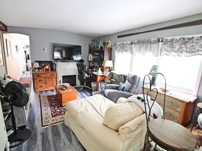 16 Francis Street, Wareham MA 02538