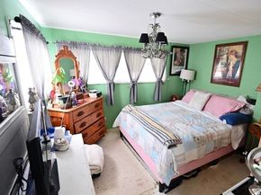16 Francis Street, Wareham MA 02538