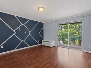 45 Oval Rd 34, Quincy MA 02170
