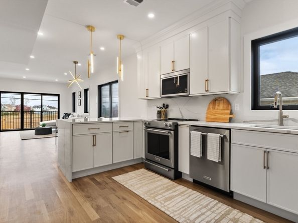599 Sea St Unit 2, Quincy MA 02169