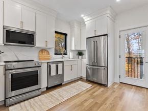 599 Sea St Unit 2, Quincy MA 02169