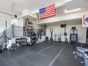 46 Grand View Ave, Lynn MA 01904