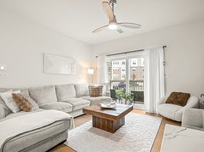 300 Martins Landing 103, North Reading MA 01864