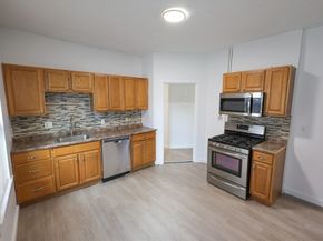 8 Colonial Ave, Boston MA 02124