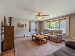92 Parker St, Fitchburg MA 01420