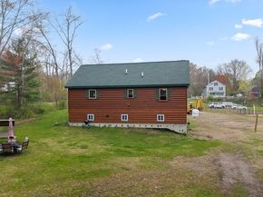 22 Carpenter, Dudley MA 01571