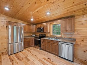22 Carpenter, Dudley MA 01571