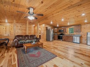 22 Carpenter, Dudley MA 01571