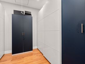 6 Wiswall Rd, Newton MA 02459