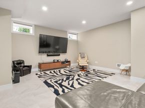 6 Wiswall Rd, Newton MA 02459