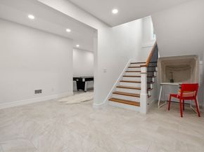 6 Wiswall Rd, Newton MA 02459