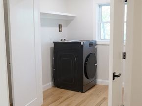10 Banks St, Brockton MA 02302